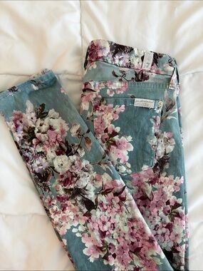 Women’s 7FAM Floral Print Jeans in dusty blue + pink/purple botanical print